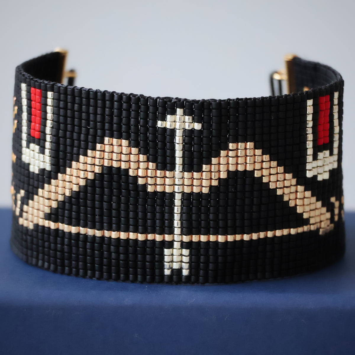 Ram Majestic Bracelet - Dual Sun - Golden