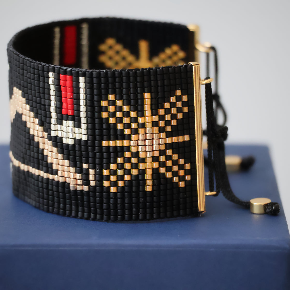 Ram Majestic Bracelet - Dual Sun - Golden