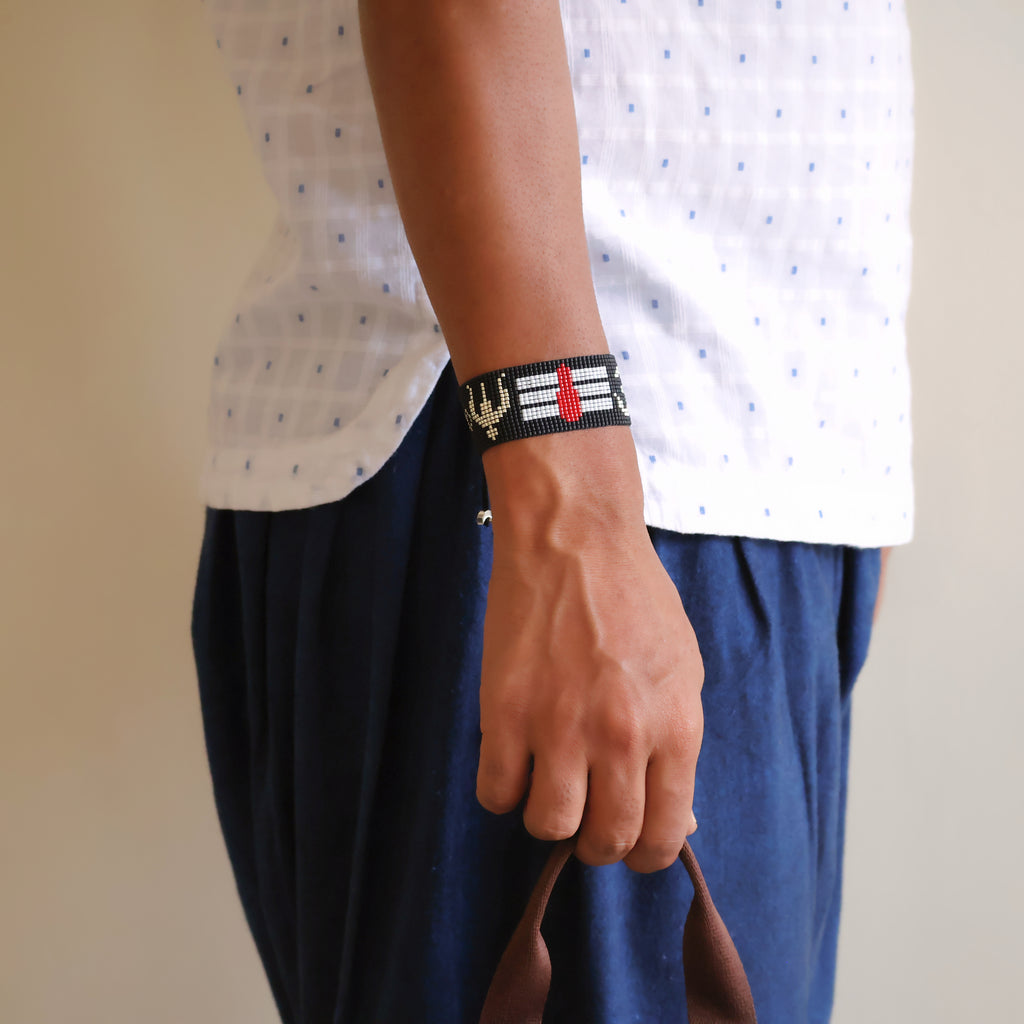 Shiva Divine Bracelet - Om - Silver