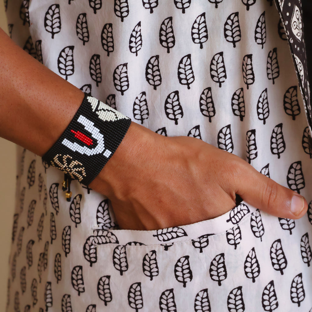Vishnu Majestic Bracelet - Vaishnav Tilak