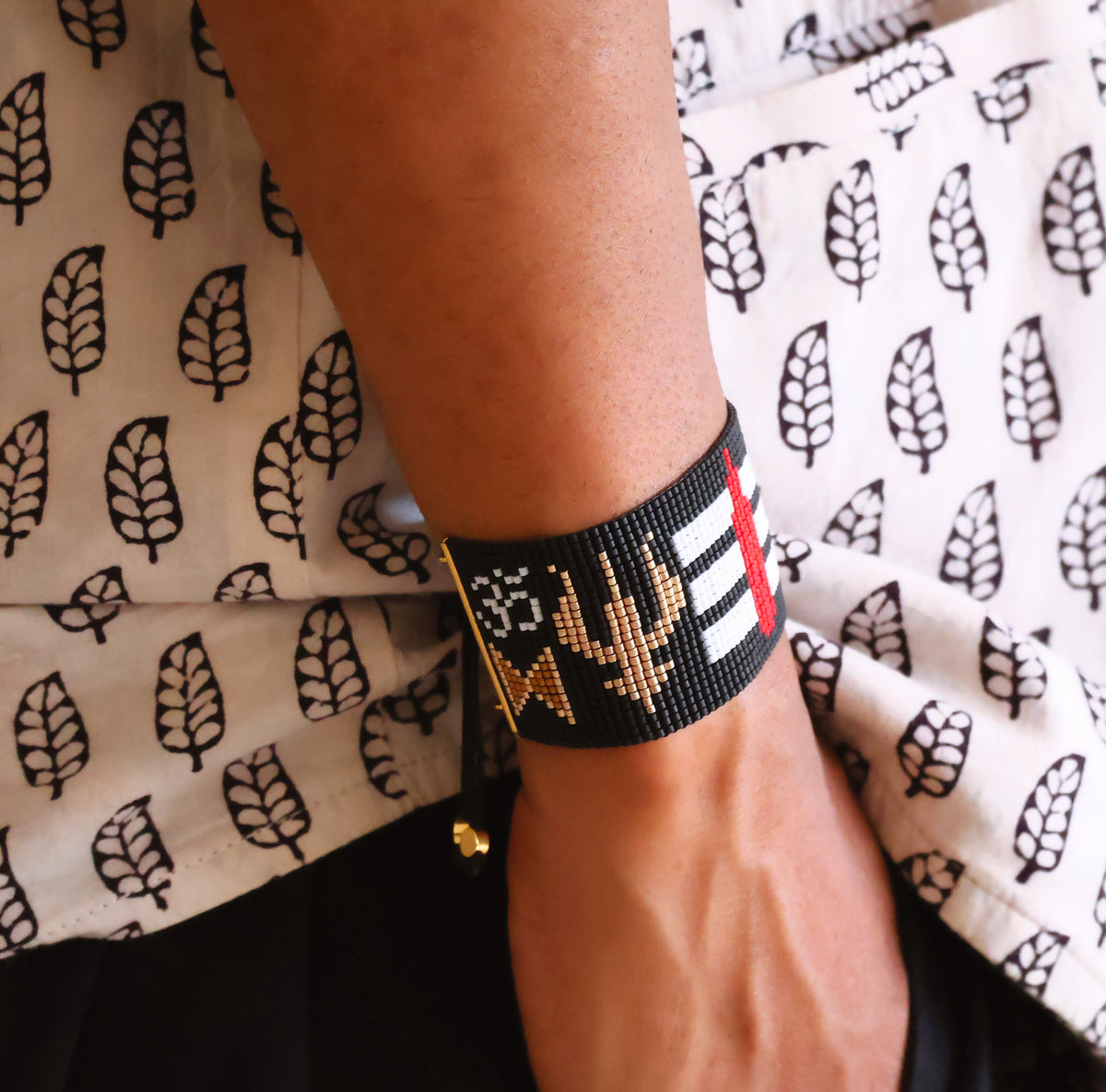 Shiva Majestic Bracelet - Om & Damru