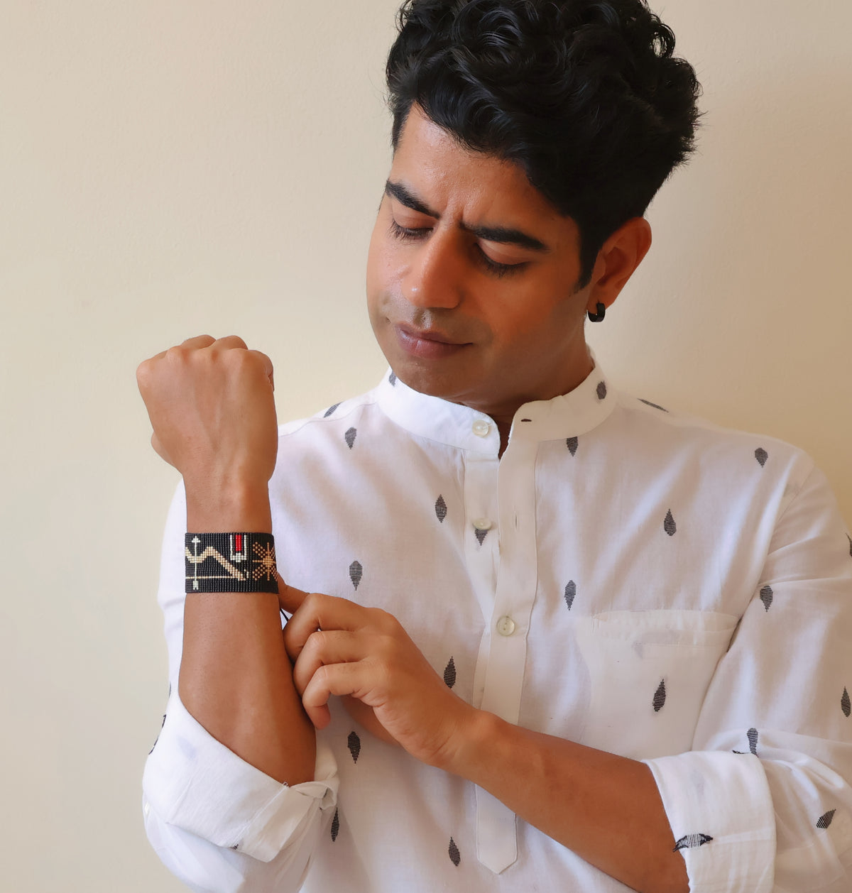 Ram Majestic Bracelet - Dual Sun - Golden